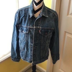 Vintage Levi’s jean jacket